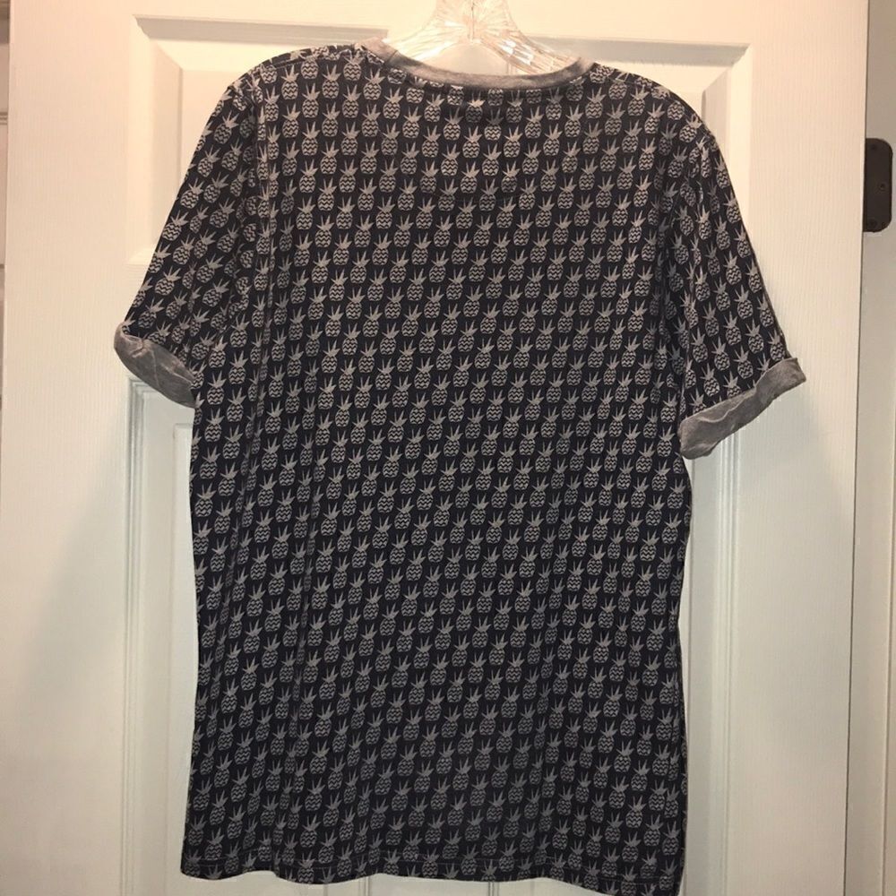 ✨Native Code Navy & Gray Pineapple Print Tee - Picture 5 of 5